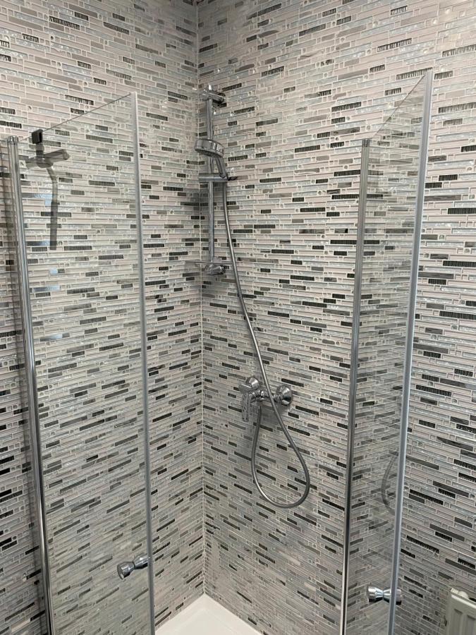Zimmer Im Herzen Von Durlach Karlsruhe Luaran gambar
